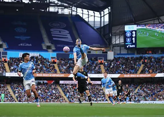 سیتی 5-1 برنلی