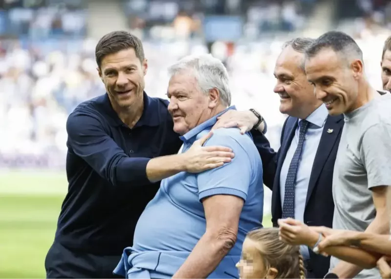 جان بنجامین توشاک،