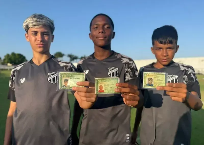 مسی، نیمار و اینیستا